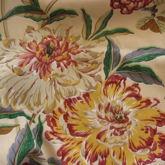 Braemore Fabric Red Yellow Floral 2.5 Yards Oversized Flowers Upholstery Cotton - Picture 4 of 7